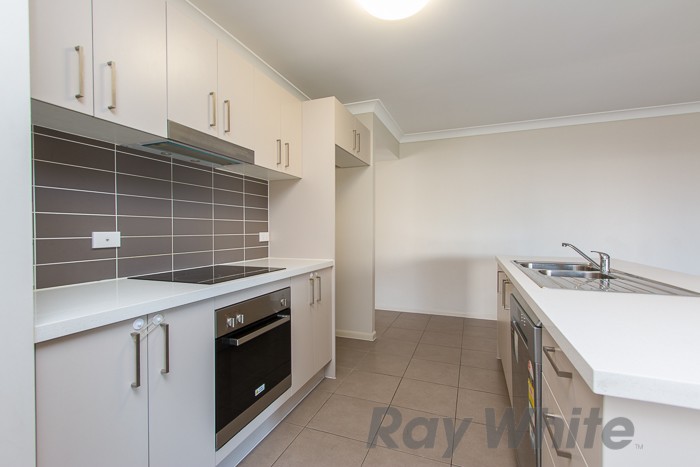 4 Providence Avenue, Fern Bay, NSW 2295