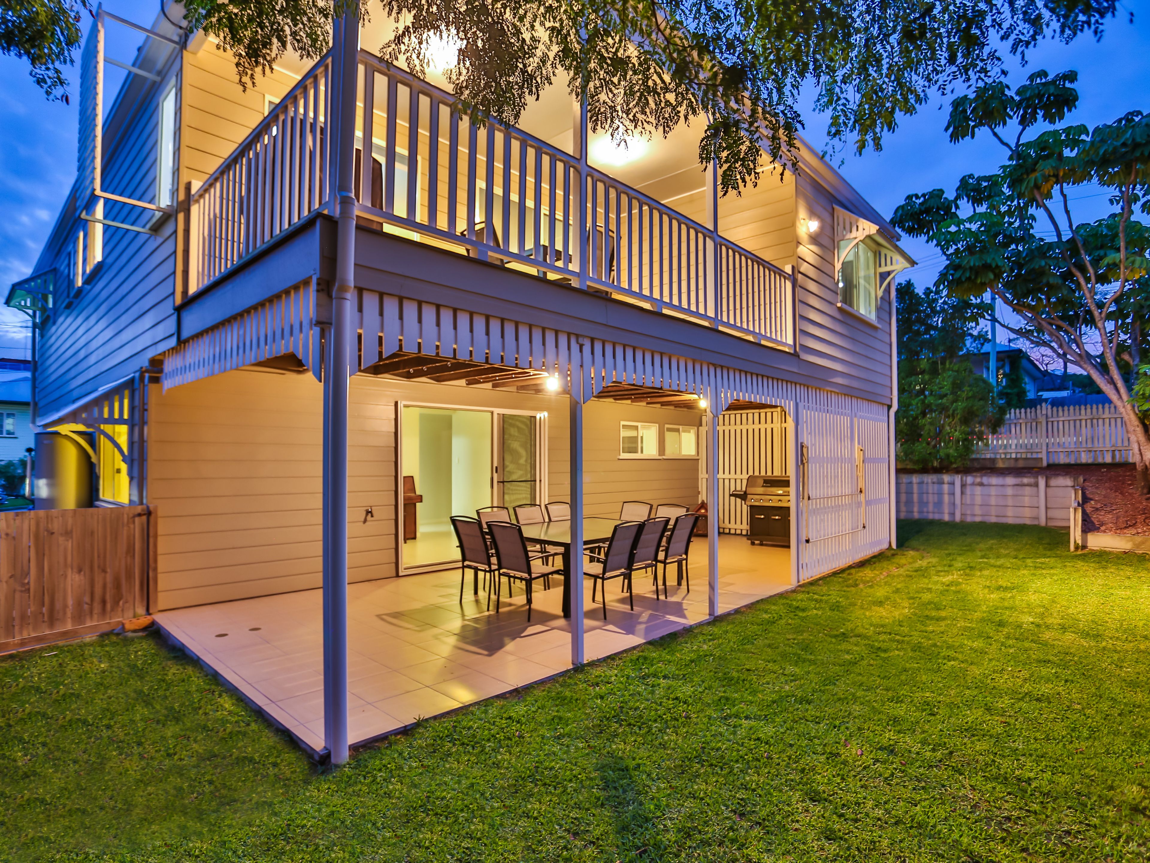 4 Royds Street, Carina QLD 4152