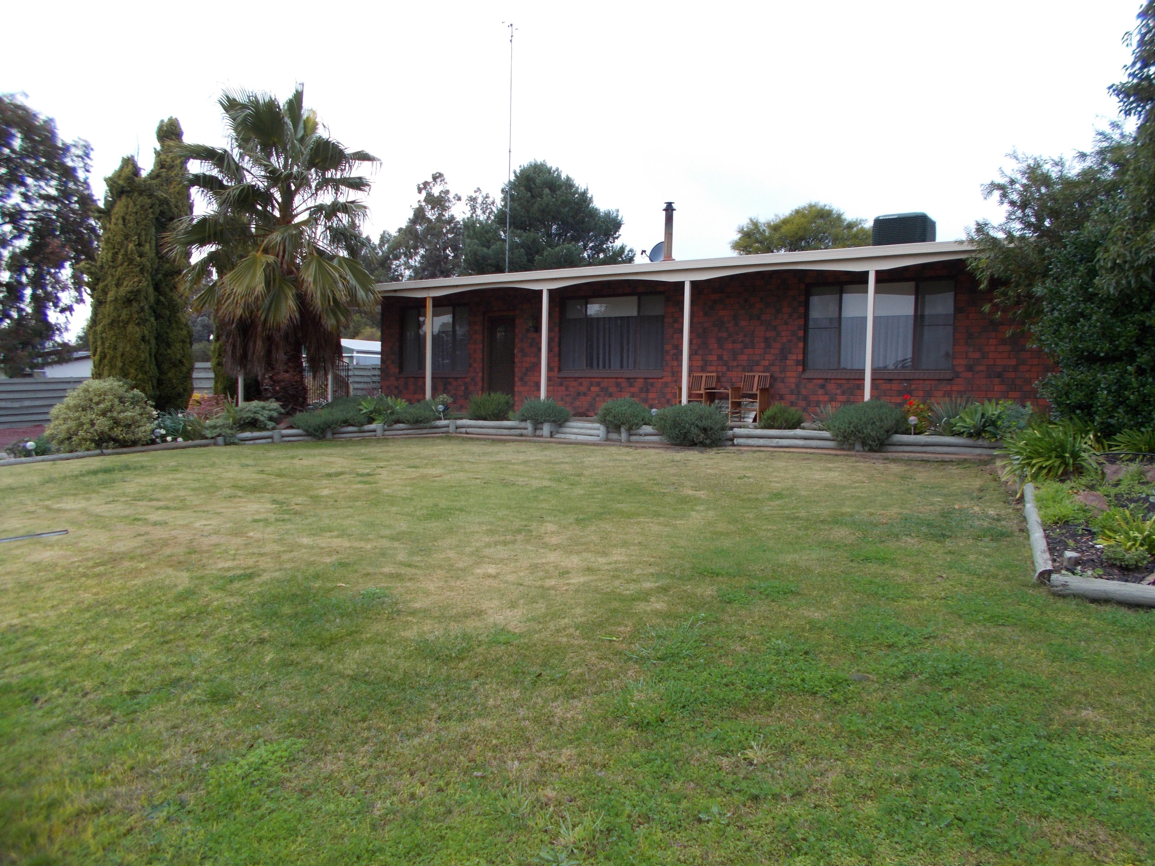 30 Albert Parade, Bordertown SA 5268