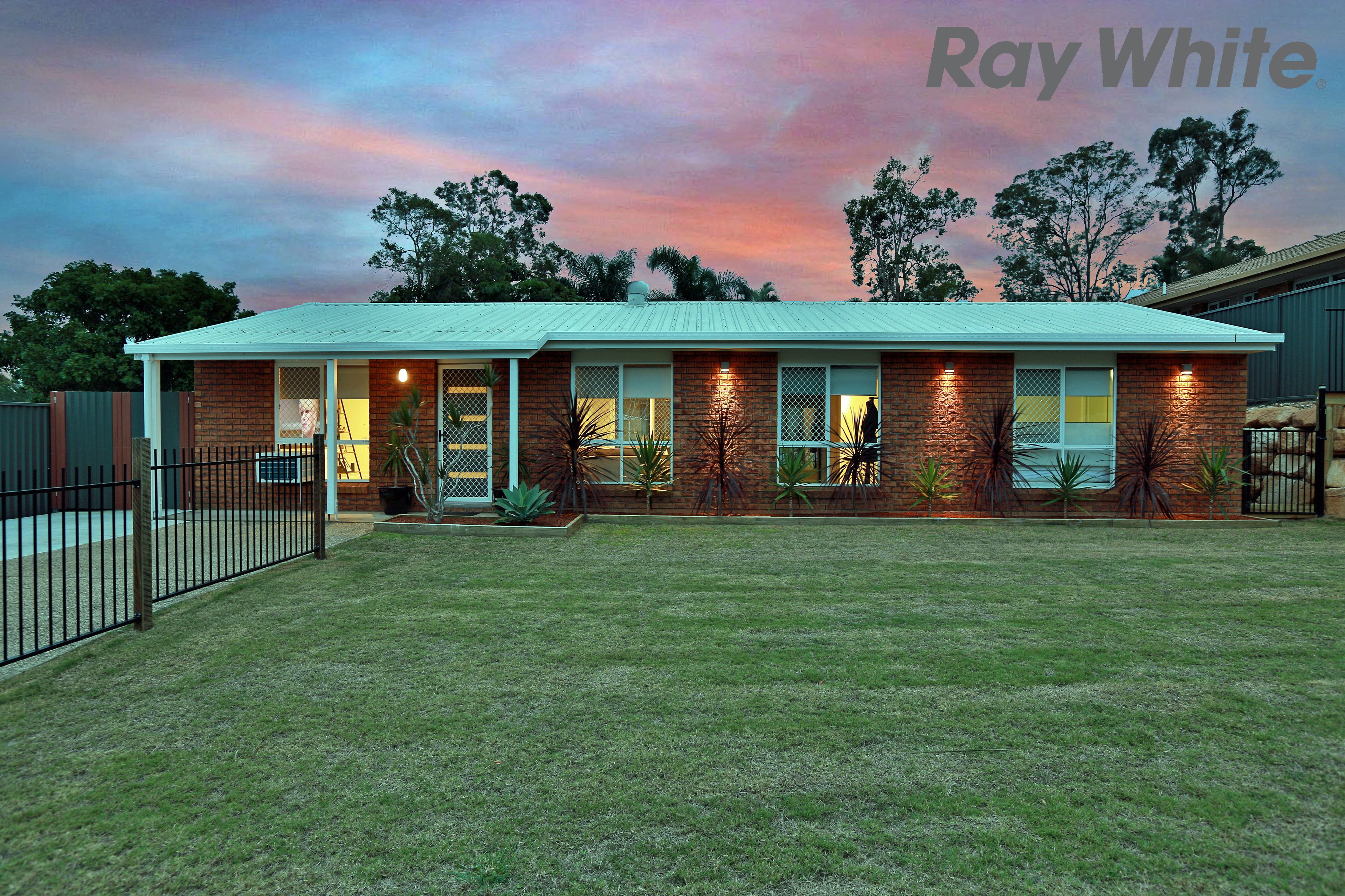 33 Sunshine Drive, Cleveland QLD 4163