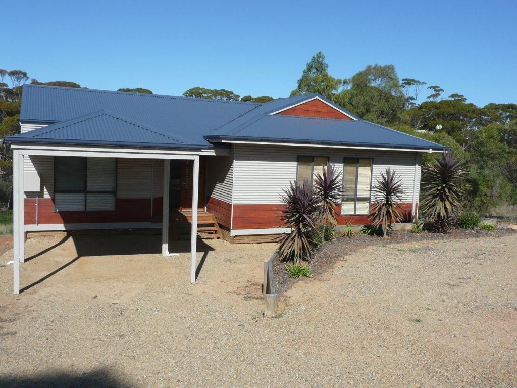64 Spence Street, Ravensthorpe WA 6346