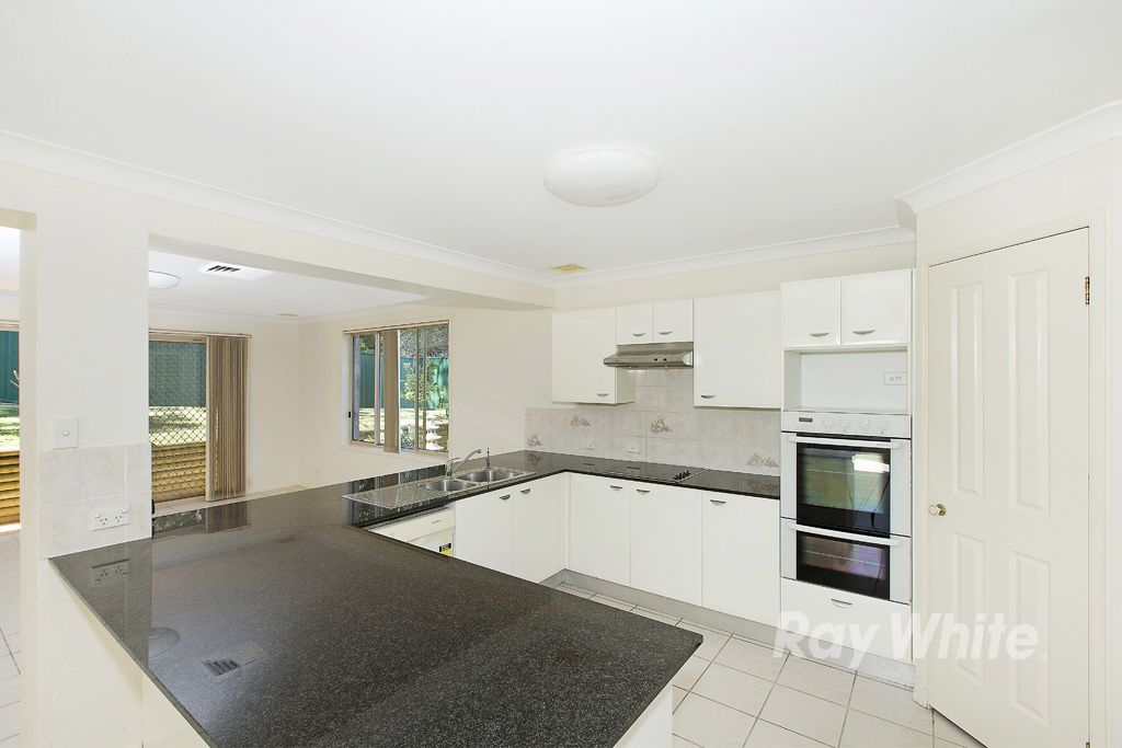 11 Lakeshore Close, KILABEN BAY, NSW 2283