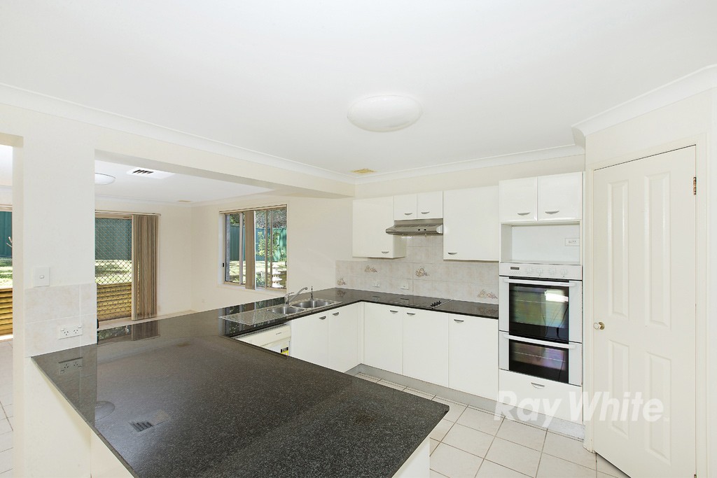 11 Lakeshore Close, KILABEN BAY, NSW 2283