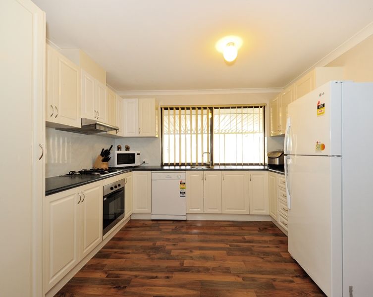 51 Bondi Crescent, Warnbro WA 6169