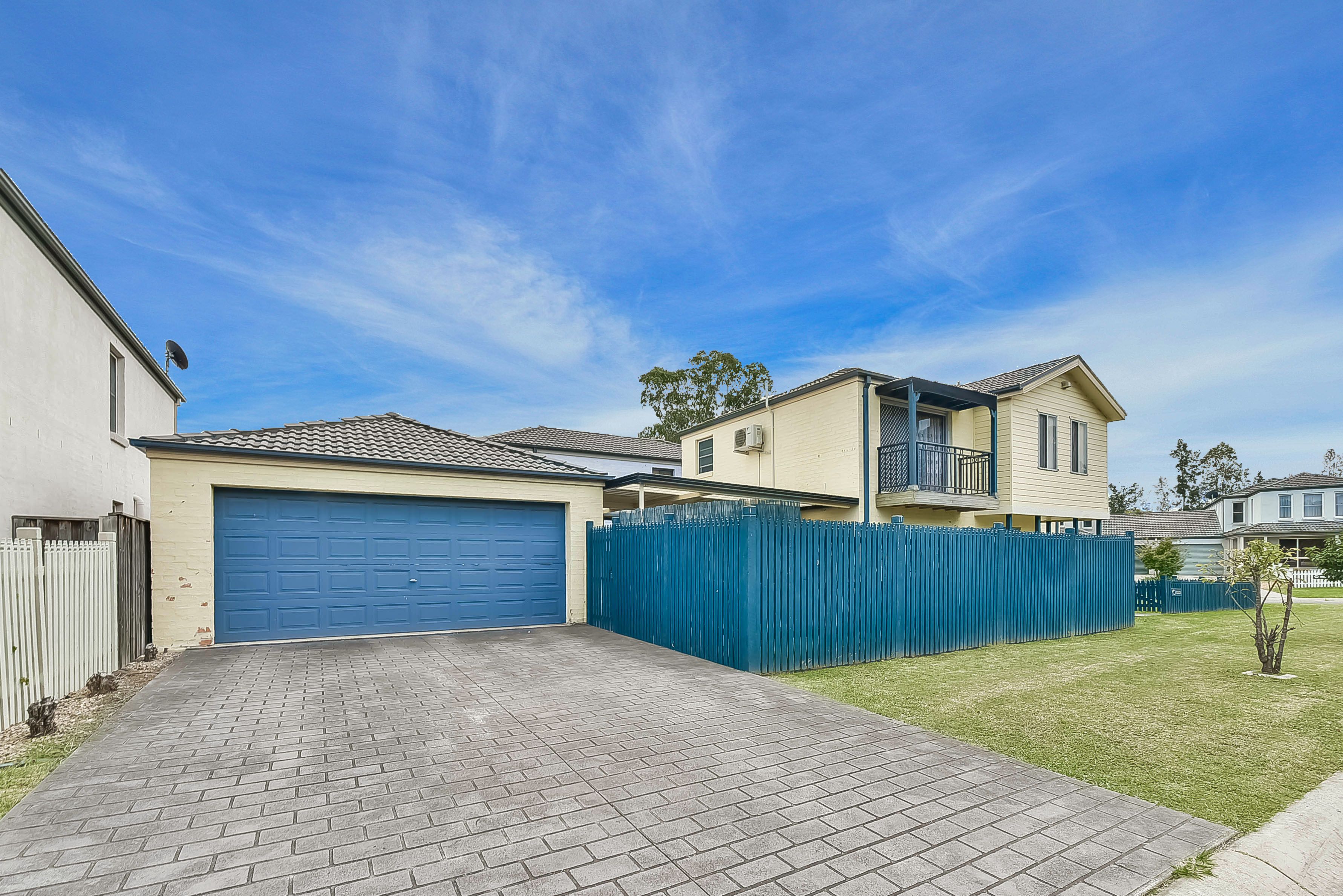 16 Reserve Circuit, CURRANS HILL, NSW 2567