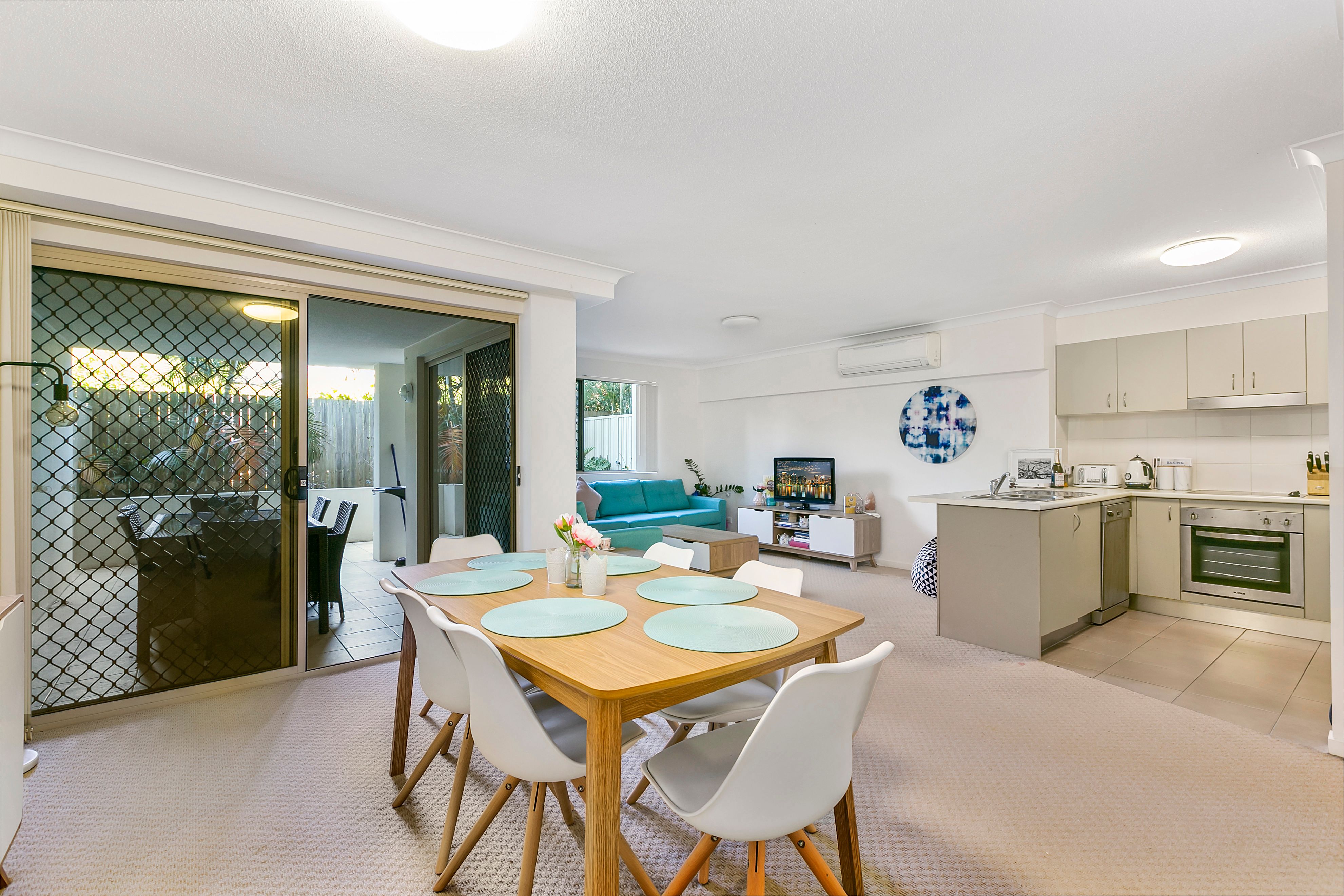 13D Wyndham Avenue, Southport QLD 4215