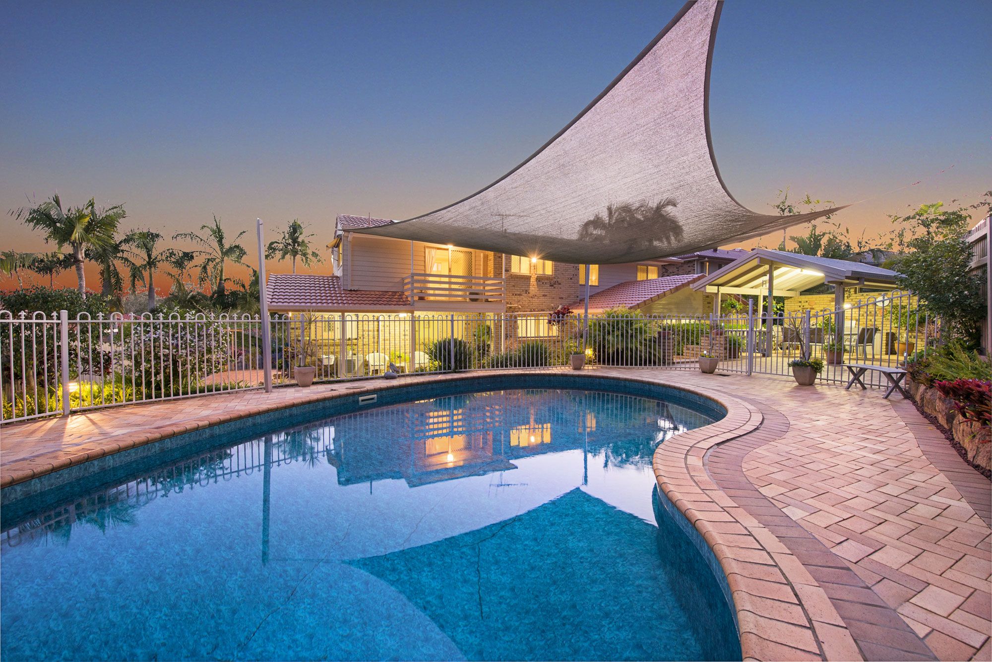 16 Danaher Drive, Rochedale South QLD 4123