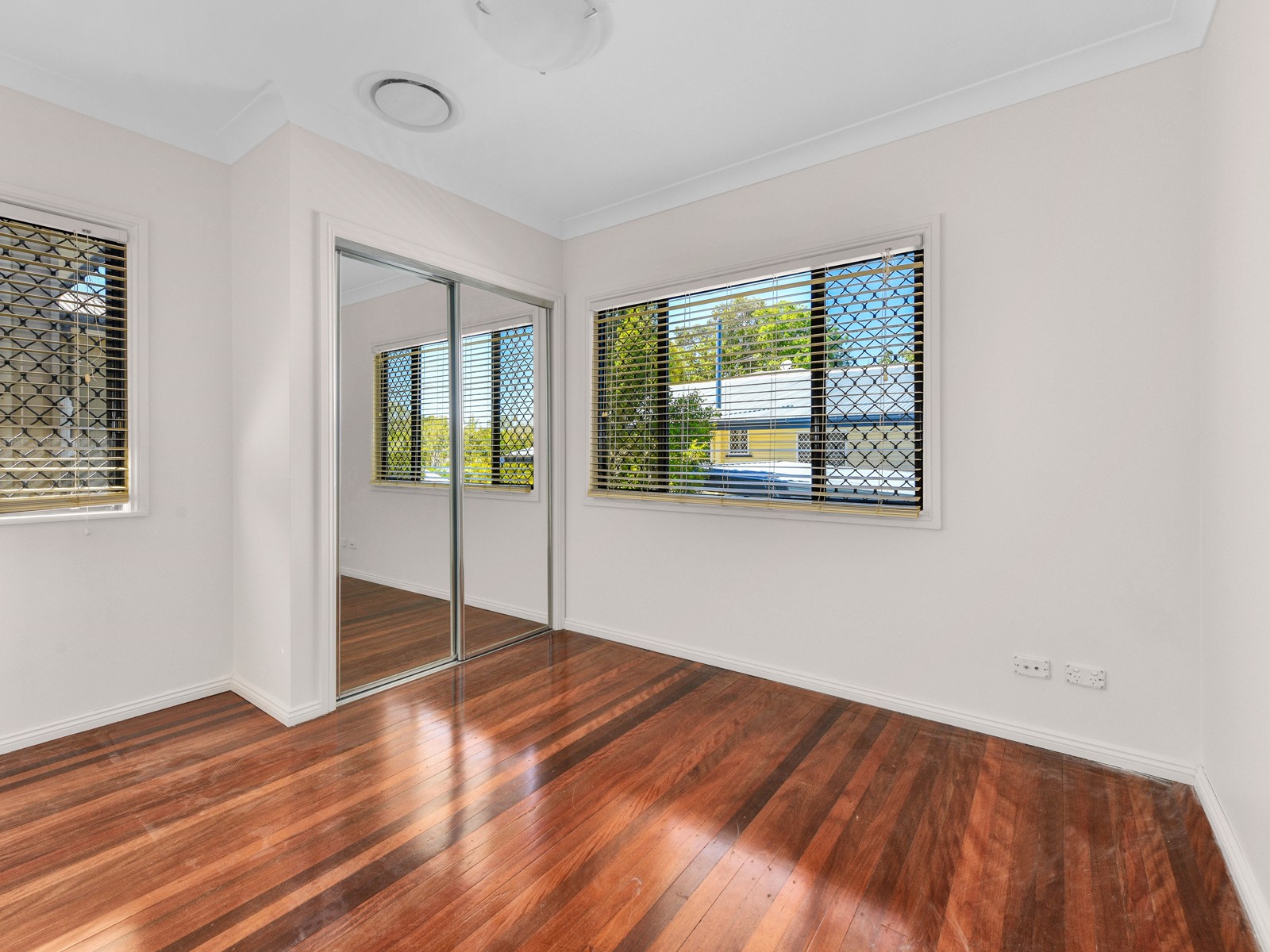 13 Curwen Terrace, Chermside, QLD 4032