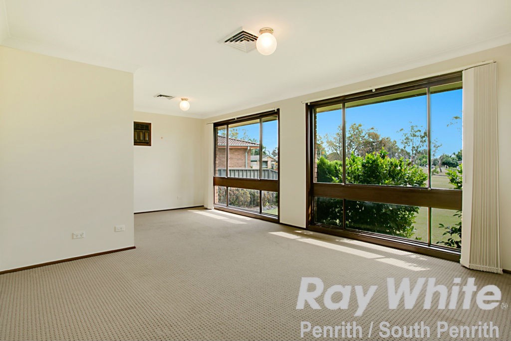3 Kiaka Crescent, Jamisontown, NSW 2750