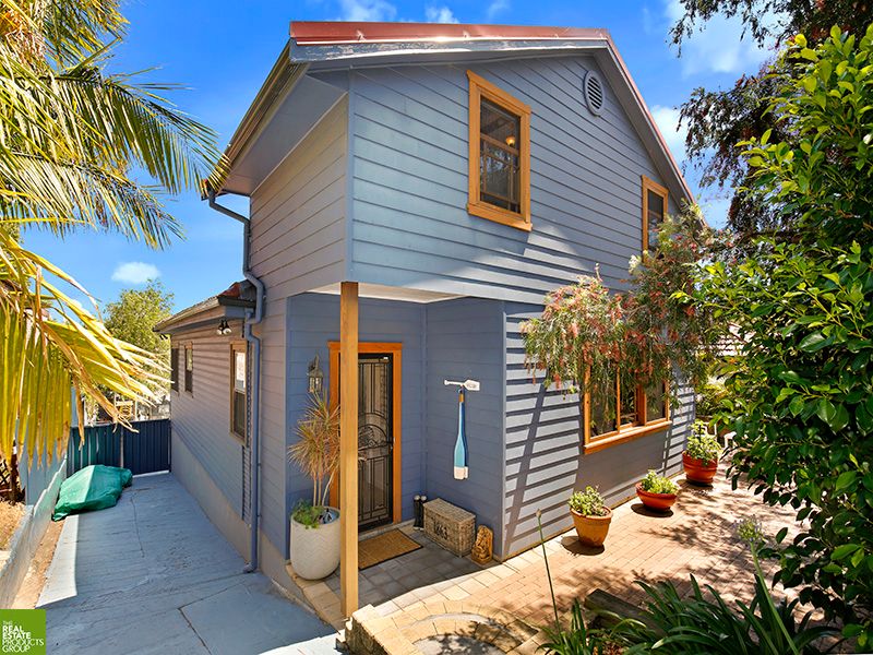5 Gundarun Street
