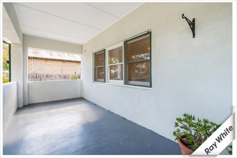 8 Alice Street, Queanbeyan, NSW 2620