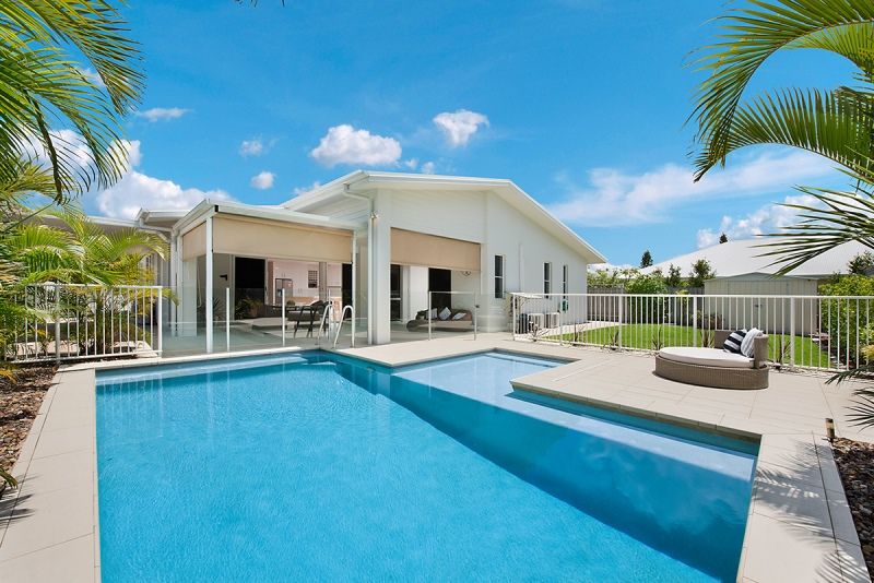 16 Landsdowne Street, Pelican Waters, QLD 4551