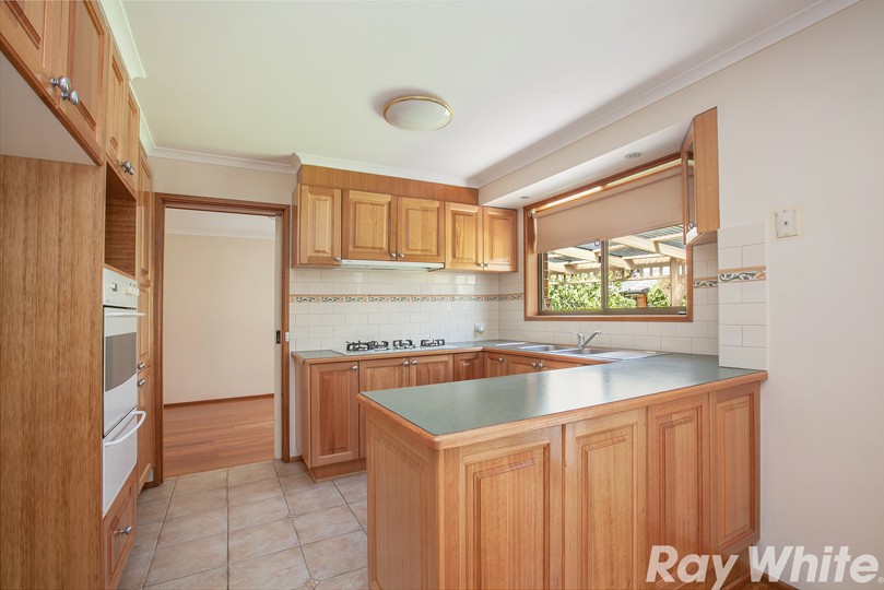 1 Dickerson Avenue, Mill Park, VIC 3082