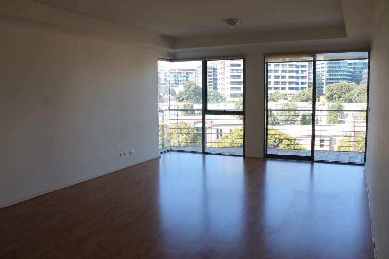 606/102 Wells Street, Southbank, VIC 3006