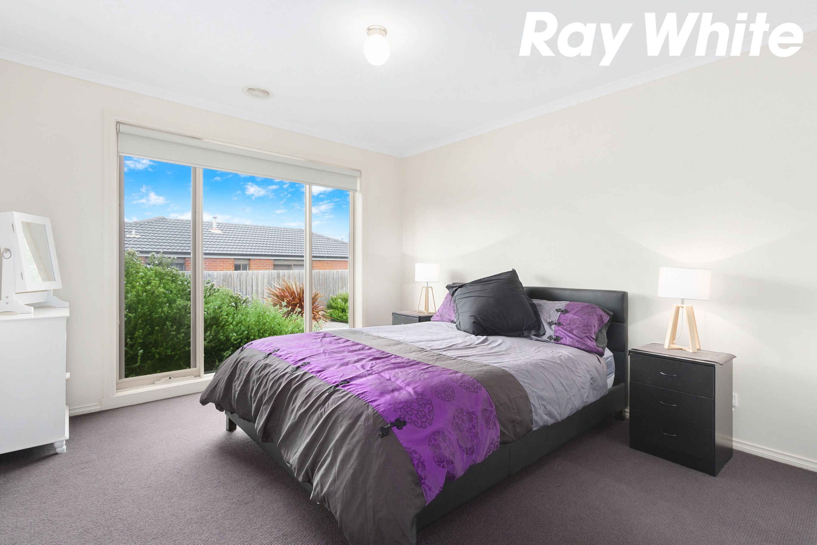 2/108 Ahern Road, Pakenham, VIC 3810