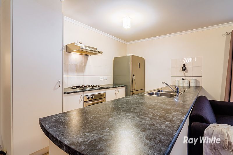 36 Henry Lawson Drive, Lynbrook, VIC 3975