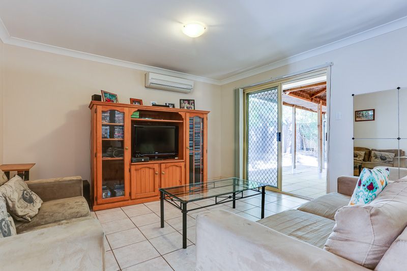 23 Macquarie Circuit, Forest Lake, QLD 4078