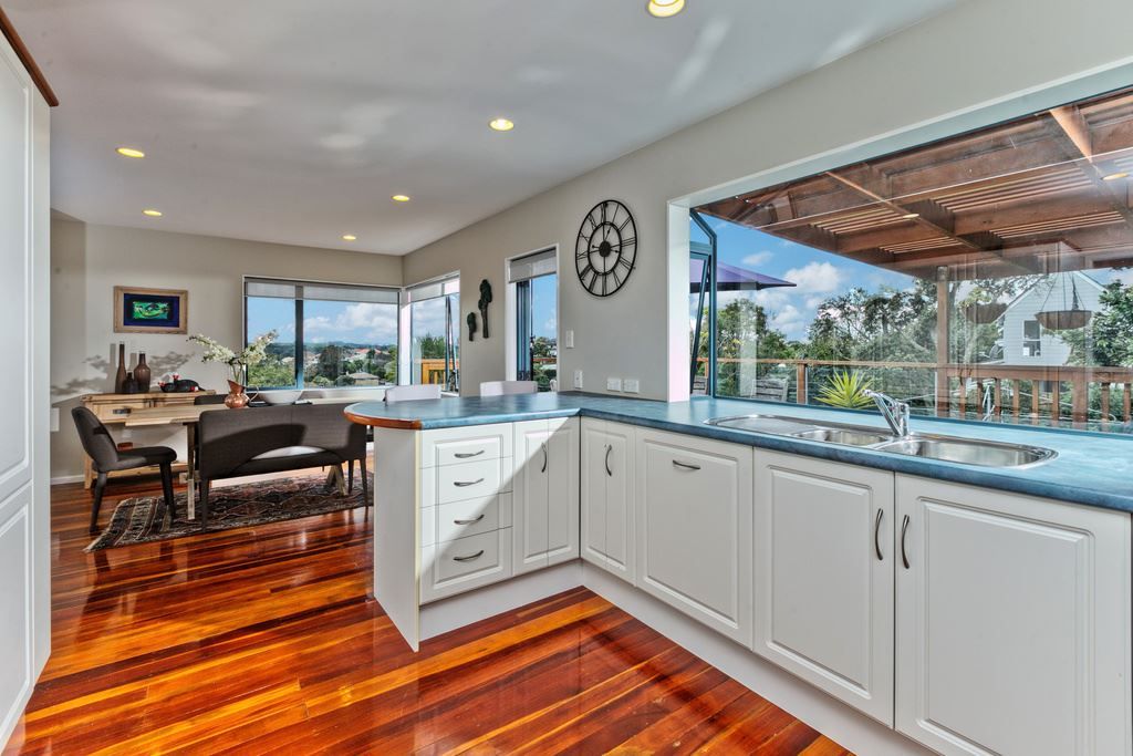 5 Waiau Street, Torbay, North Shore City