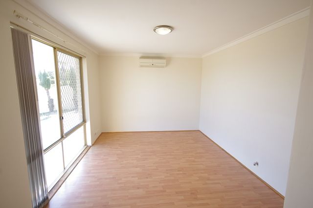 20 Excelsum Terrace, Mirrabooka, WA 6061