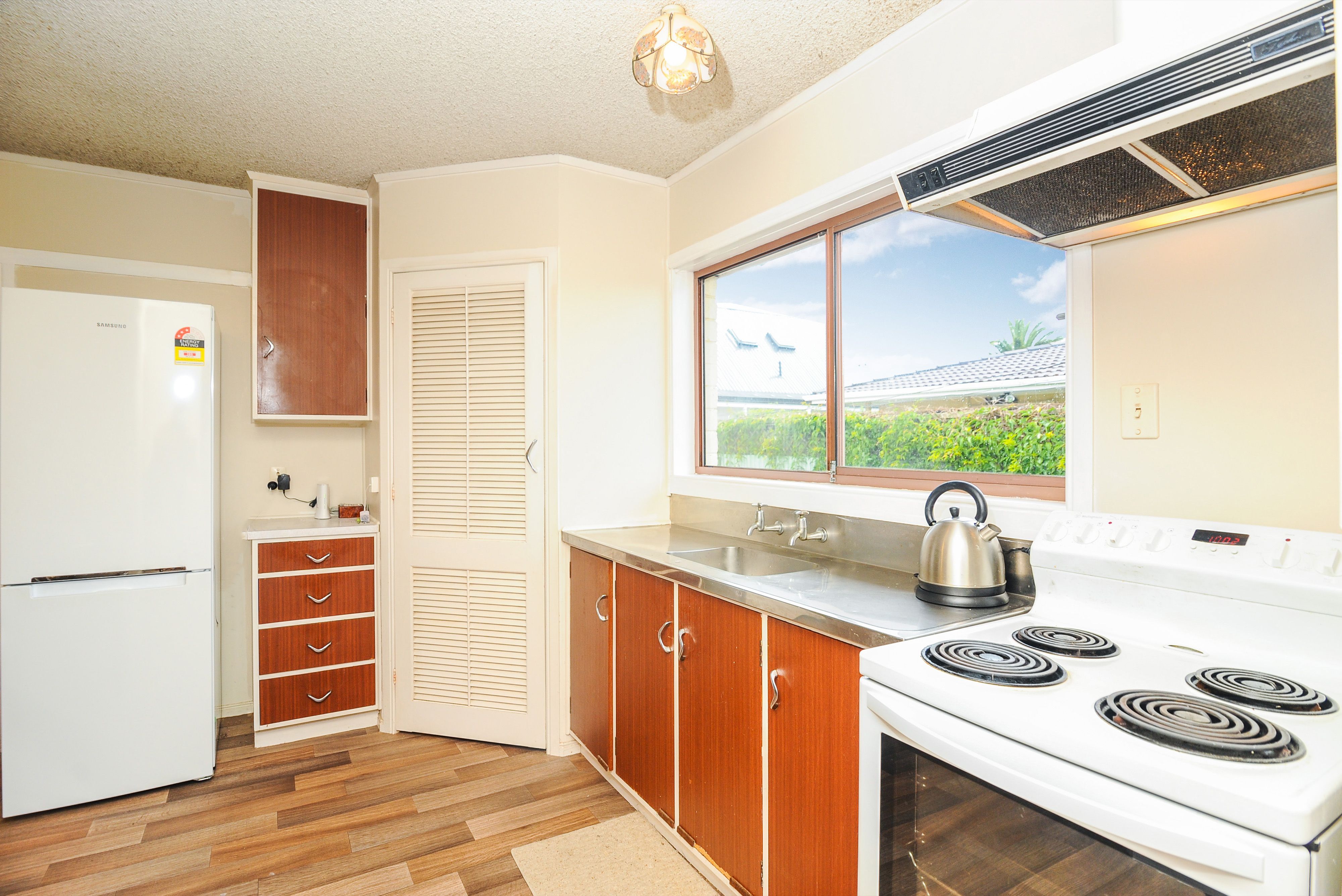 2/8 Allenby Road, Papatoetoe, Manukau City