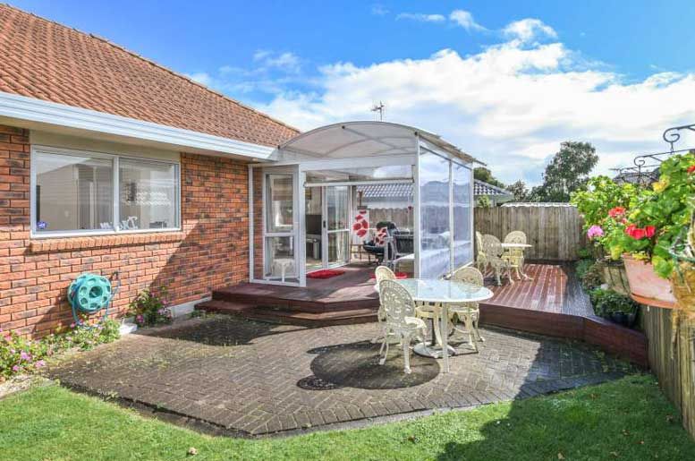 16 Orohena Close, Northpark, Manukau City