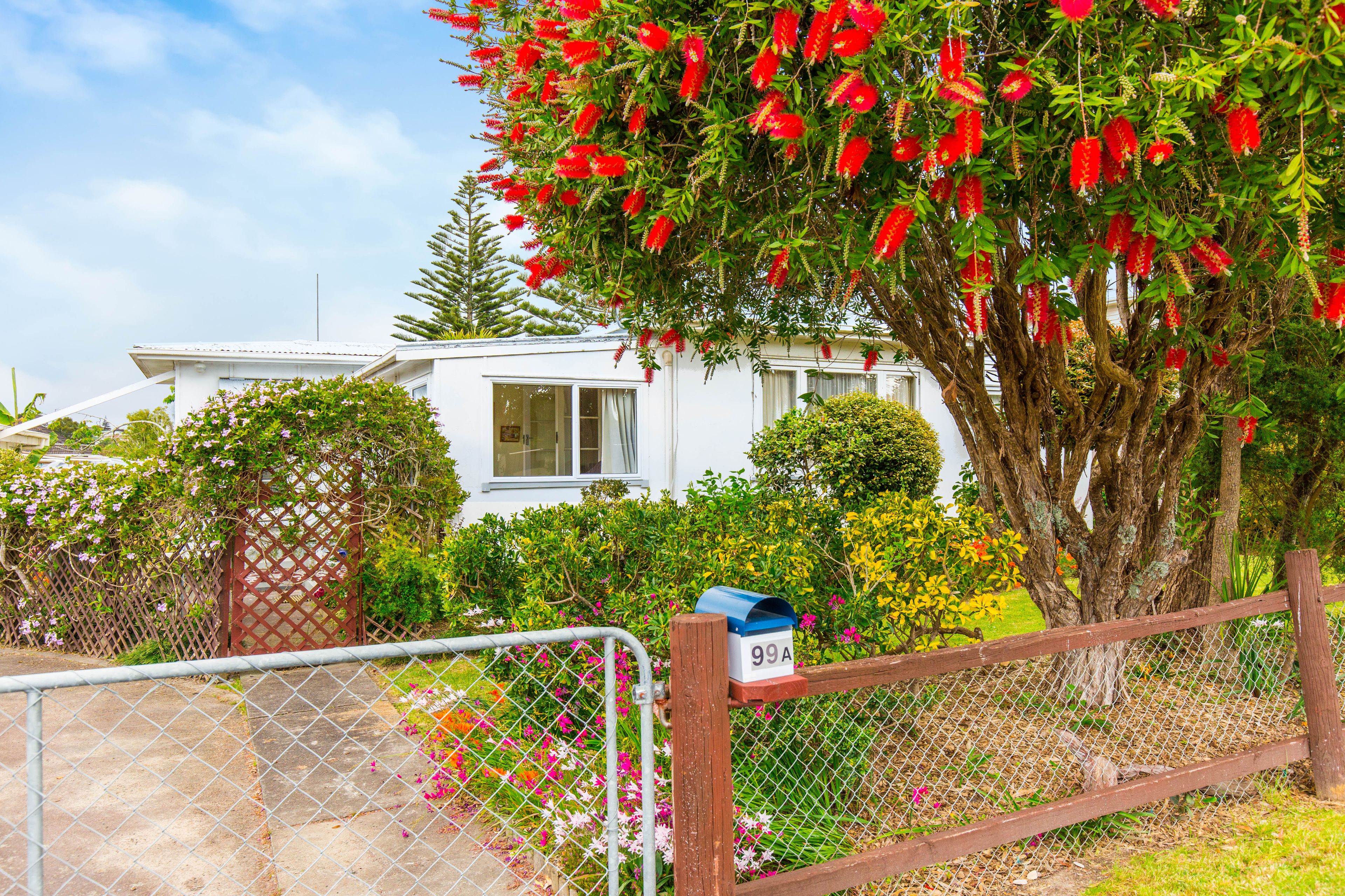 99a Second View Avenue, Beachlands, Manukau City