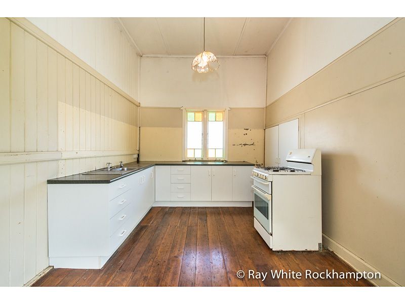 112 Stanley Street, Allenstown, QLD 4700