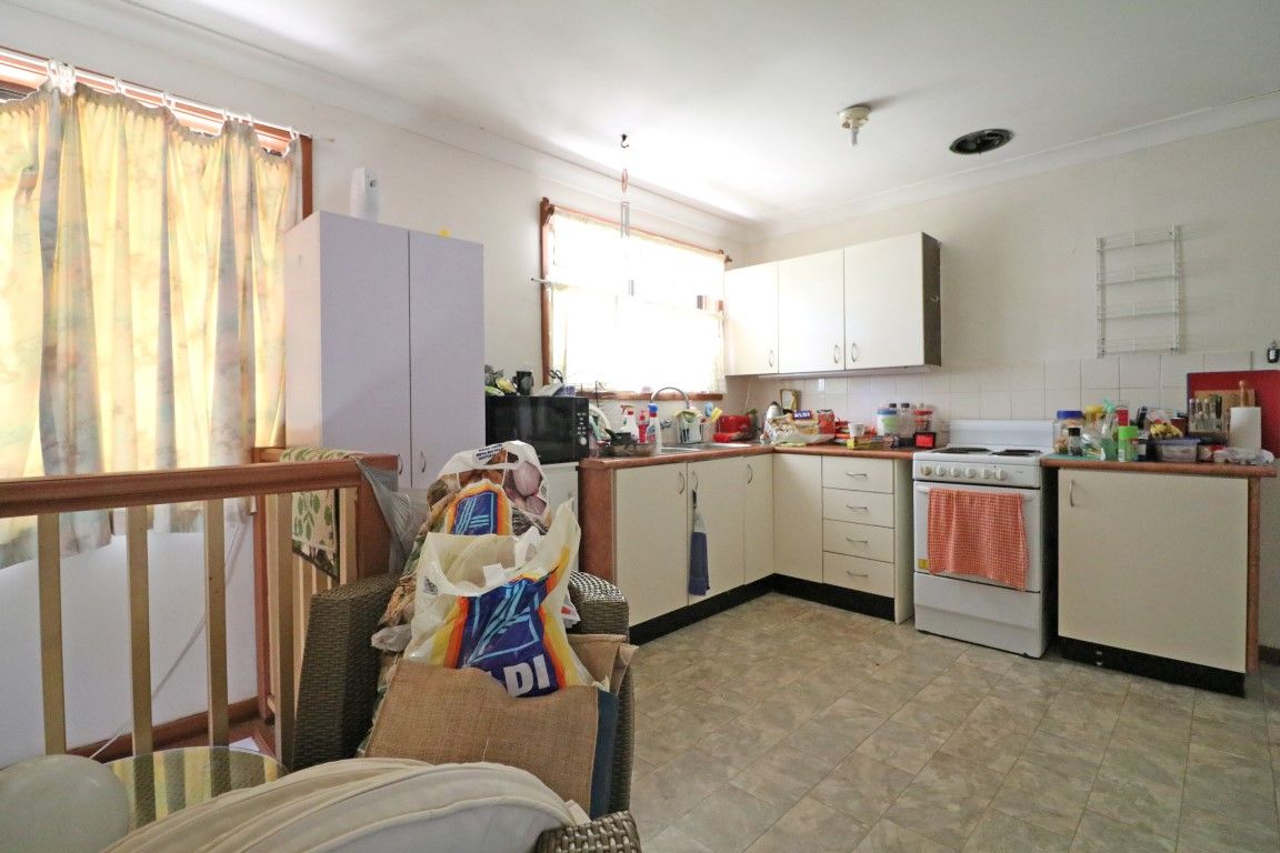 10 Somers Drive, Watanobbi, NSW 2259