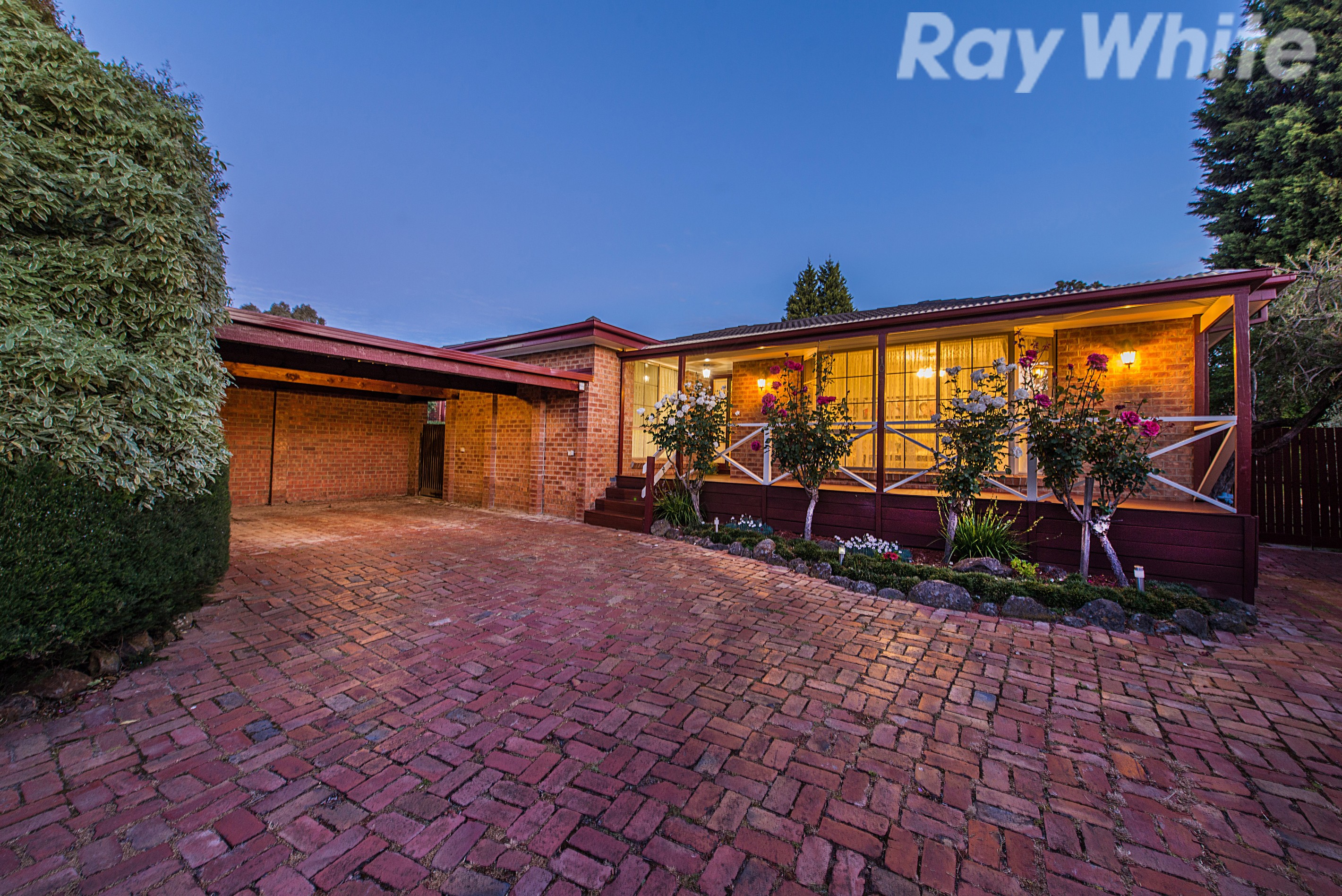 10 Denise Close, Rowville, VIC 3178