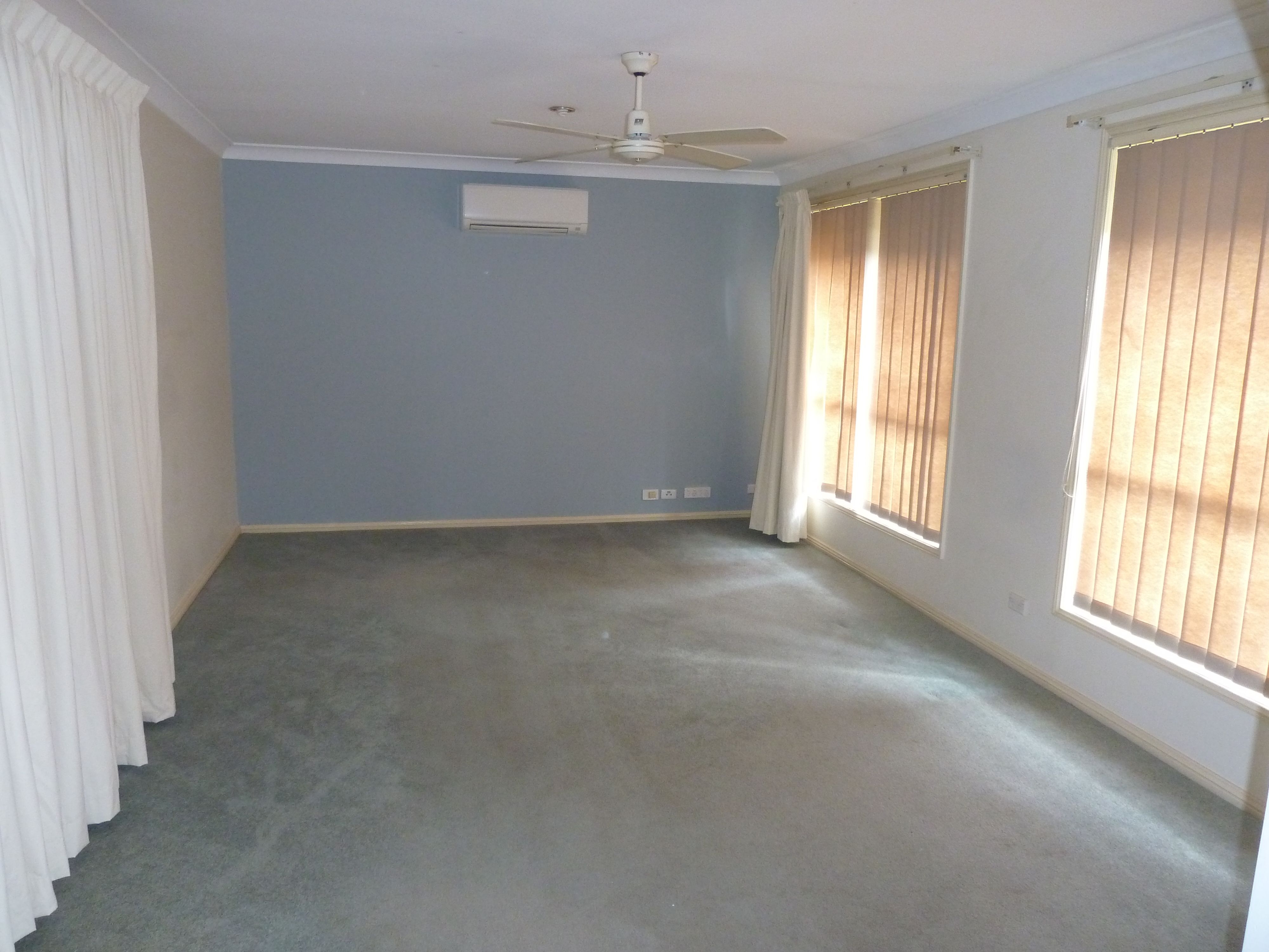 1A Berril Place, Glenmore Park, NSW 2745