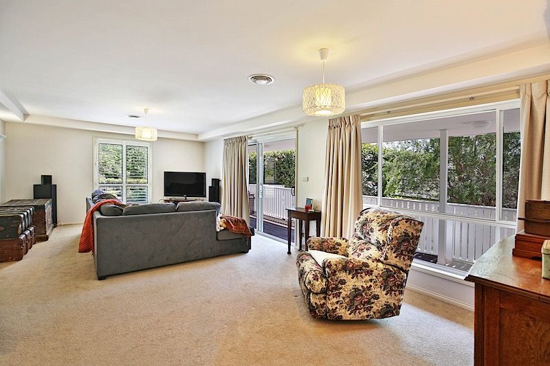 4 Magnolia Grove, Bomaderry, NSW 2541