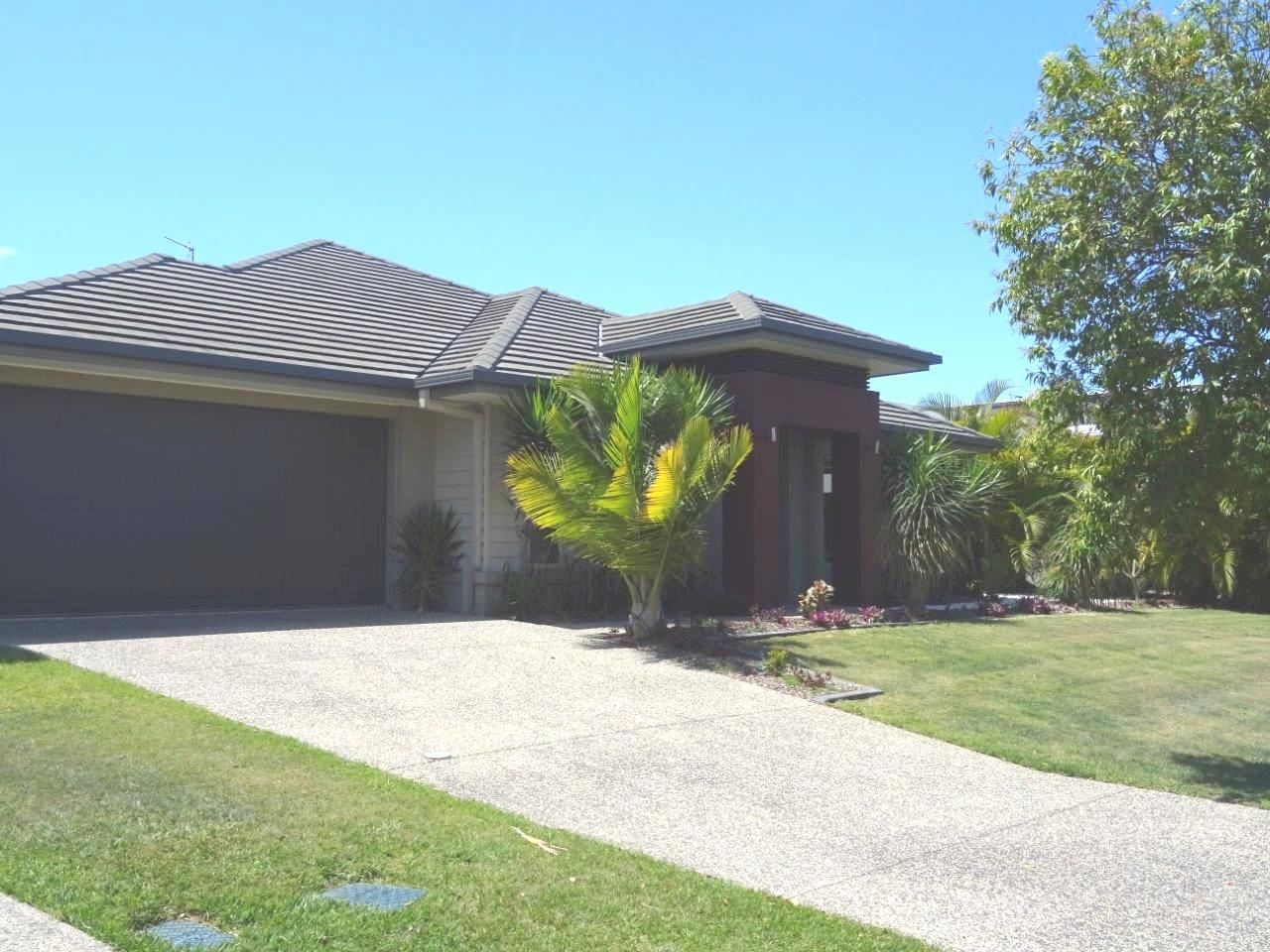6 Ruthenium Court, Hope Island, QLD 4212