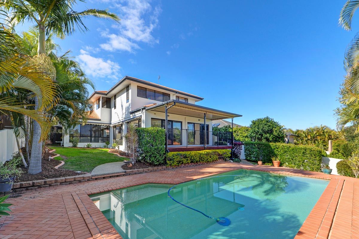 47 Maltravers Drive, Arundel QLD 4214