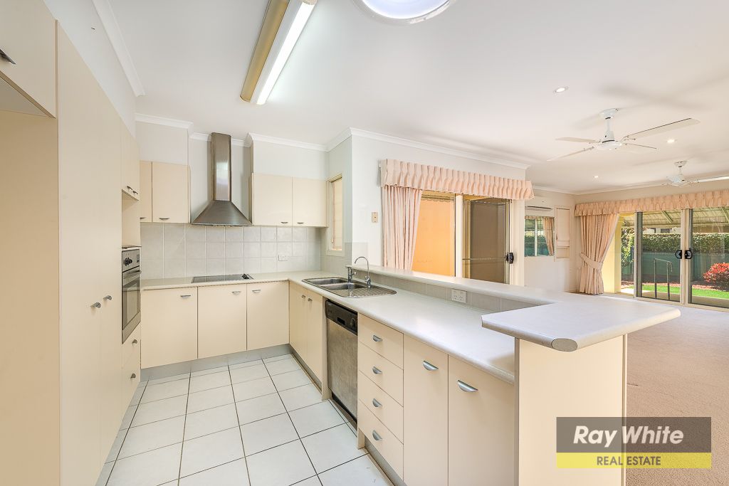 71/76 Bayview Street, Runaway Bay, QLD 4216