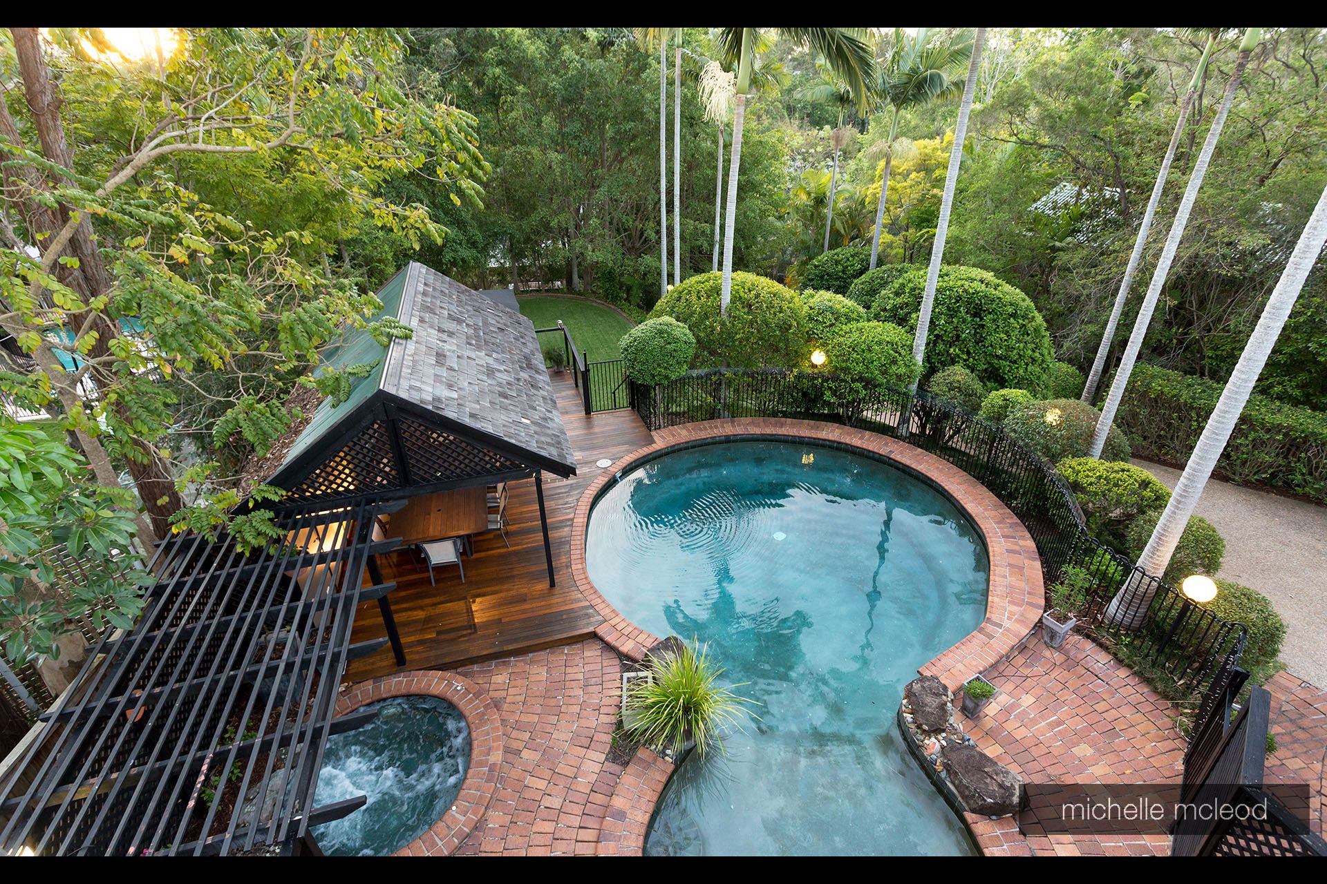 5 Kitava Street, Fig Tree Pocket QLD 4069