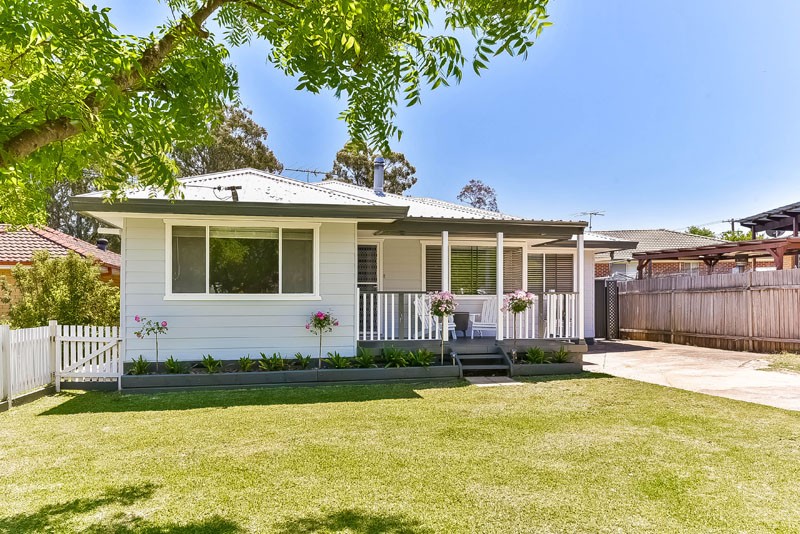 5 Cowper Drive, Camden South, NSW 2570
