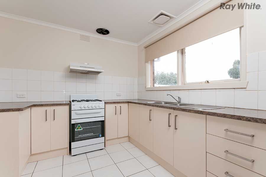 27 Camdale Parade, St Albans, VIC 3021