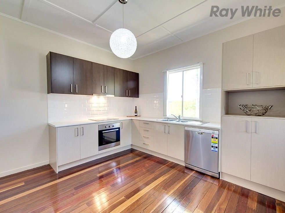 5 Russell Street, Silkstone, QLD 4304