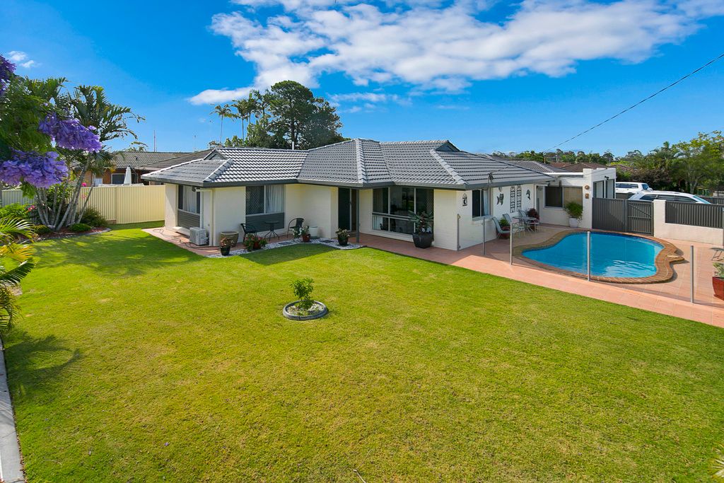 2 Denice Street, Birkdale QLD 4159