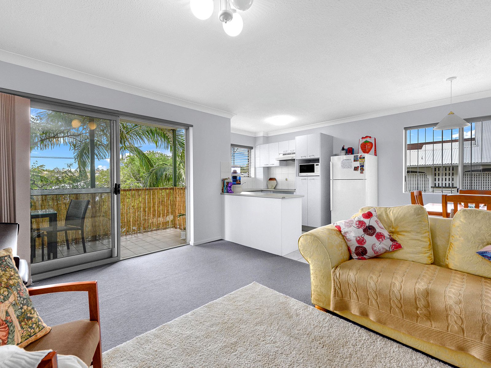 34 Pembroke Road, Coorparoo QLD 4151