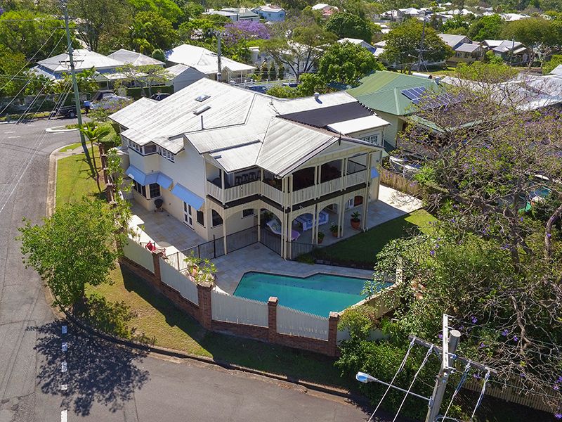 33 Ashgrove Crescent, Ashgrove, QLD 4060