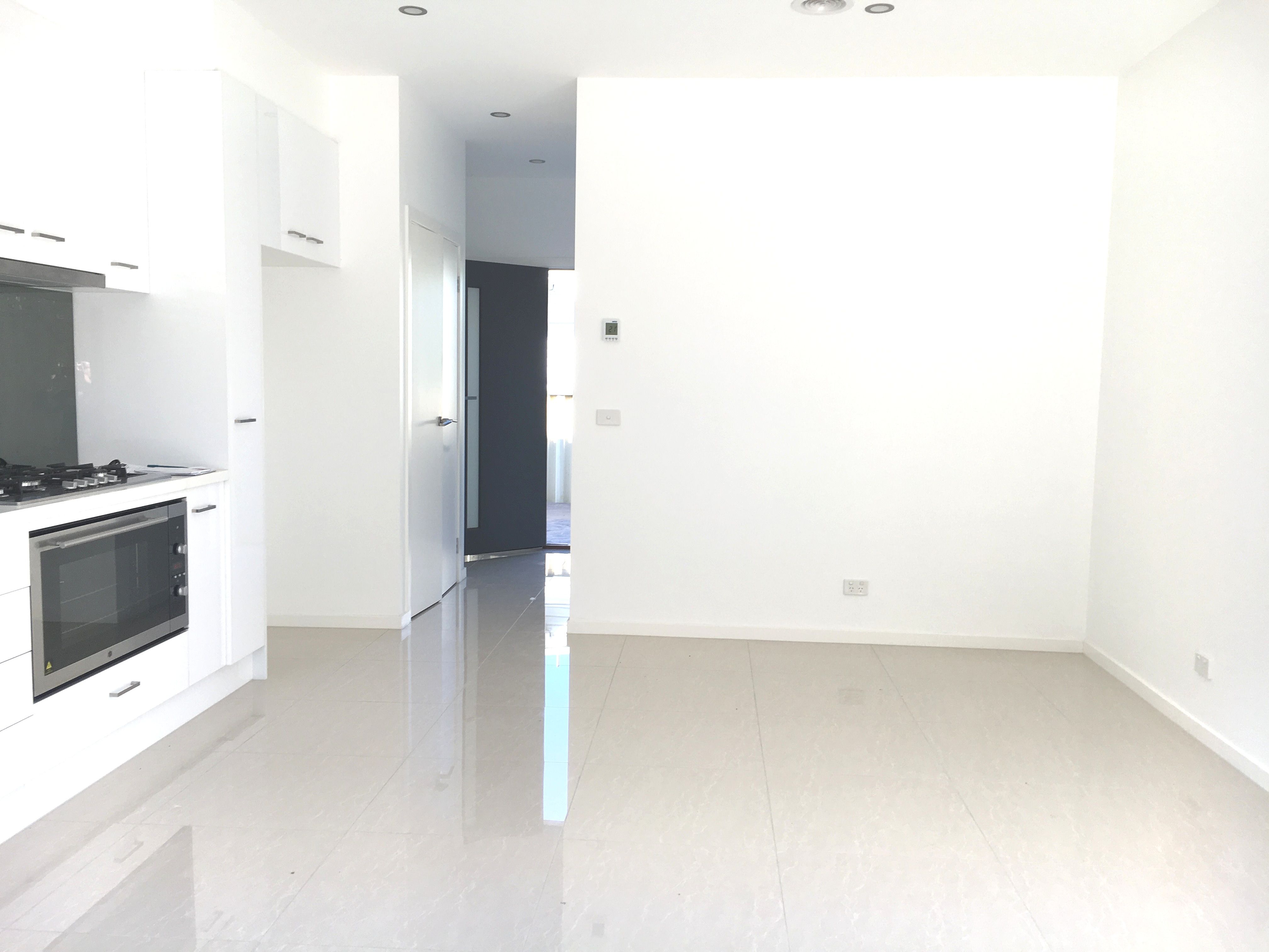 2/5 Danin Street, Pascoe Vale, VIC 3044