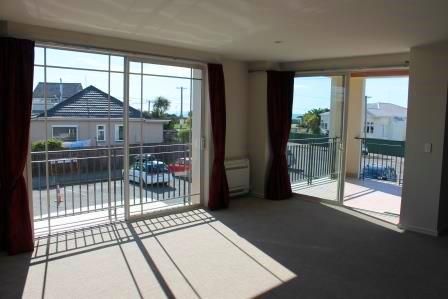 2/42 Marriner Street, Sumner, Christchurch City