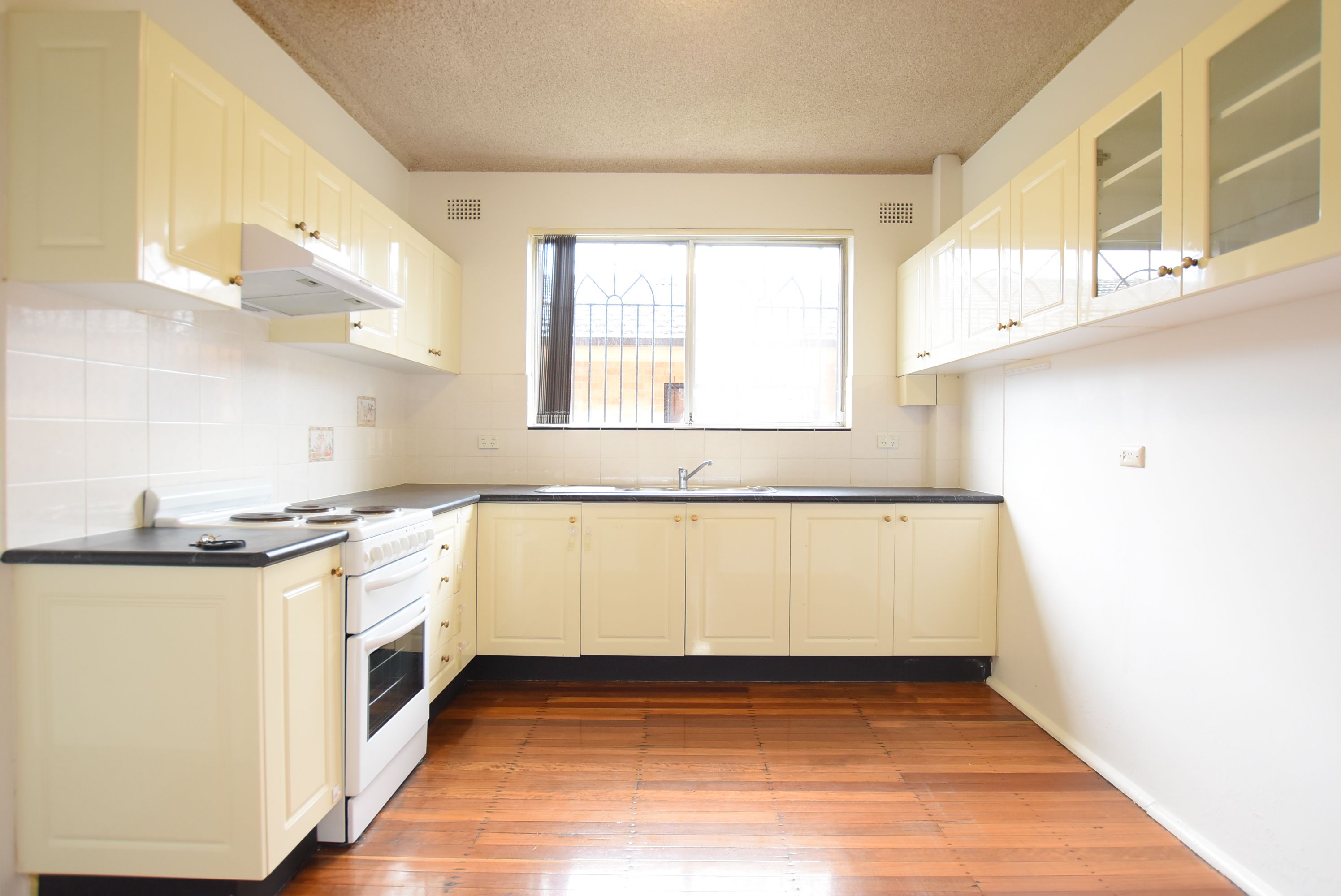 2 / 50 ROSSMORE, Punchbowl, NSW 2196