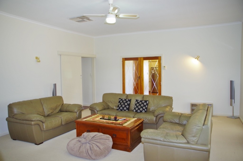86 Tareena Street, Renmark, SA 5341
