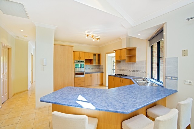 15 Brigadoon Avenue, Glenmore Park, NSW 2745