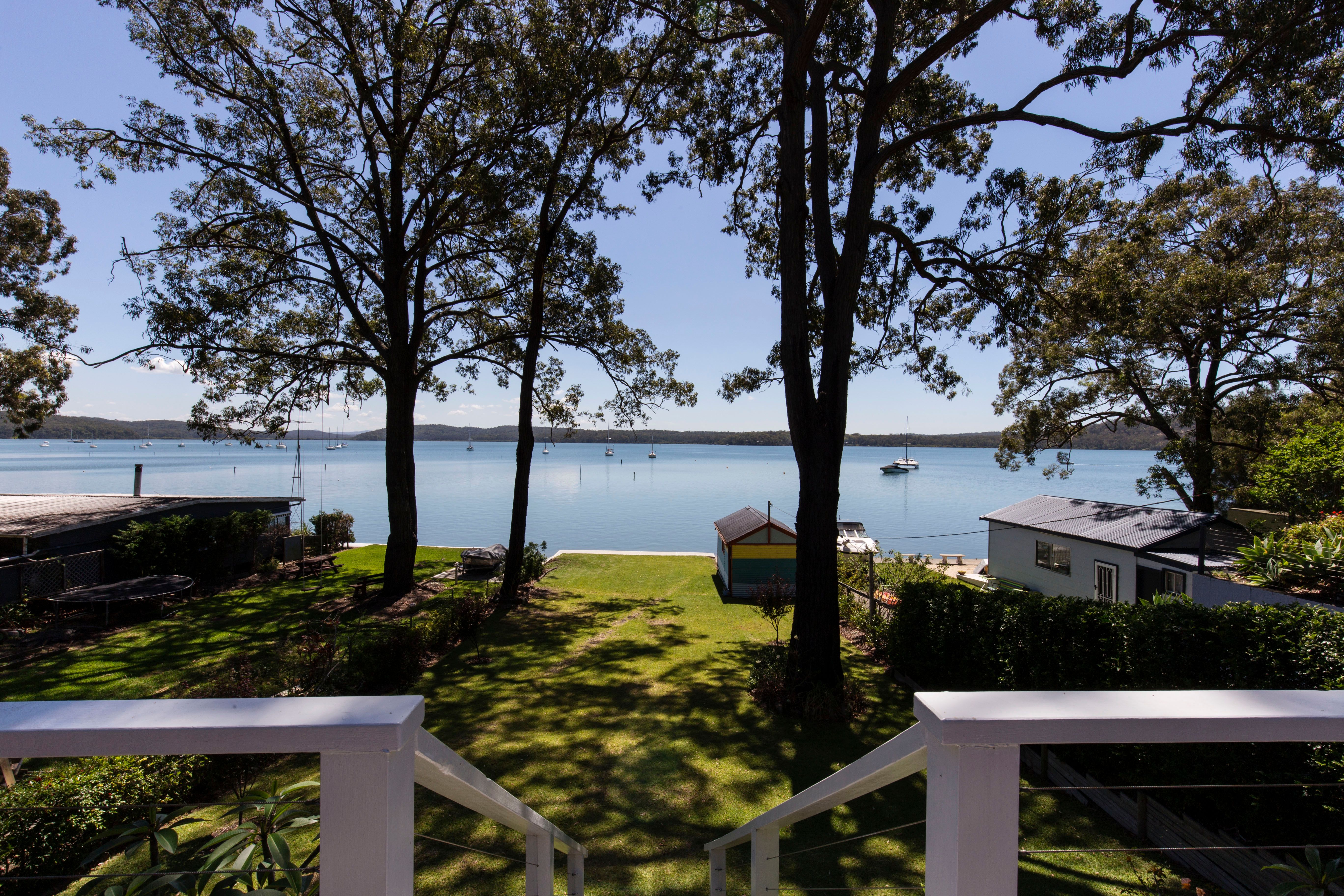 80 Cove Boulevard