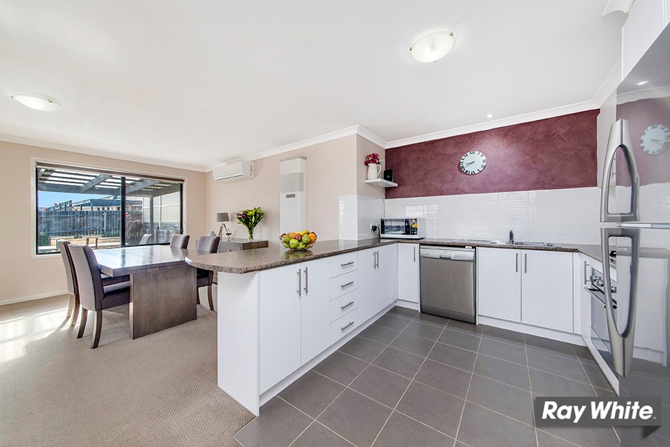 4 Clyde Finlay Street, Macgregor, ACT 2615