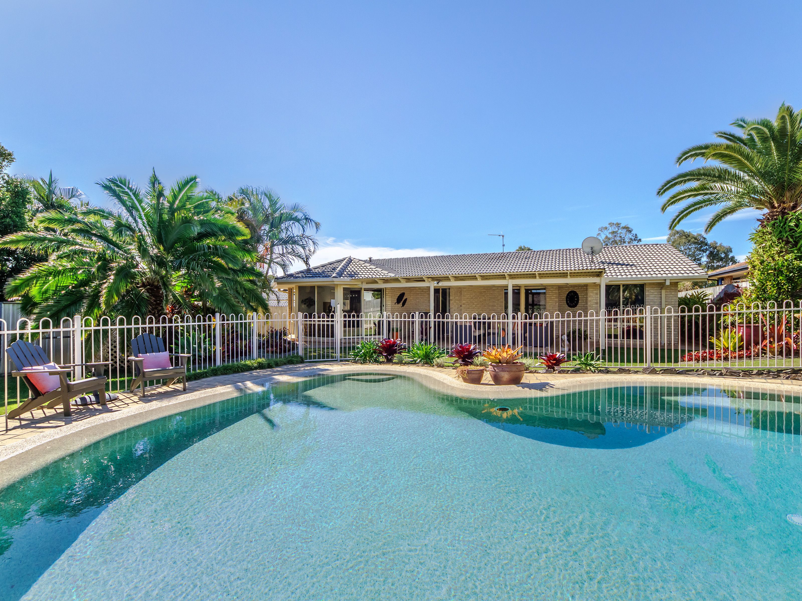63 Ridgevale Drive, Helensvale, QLD 4212