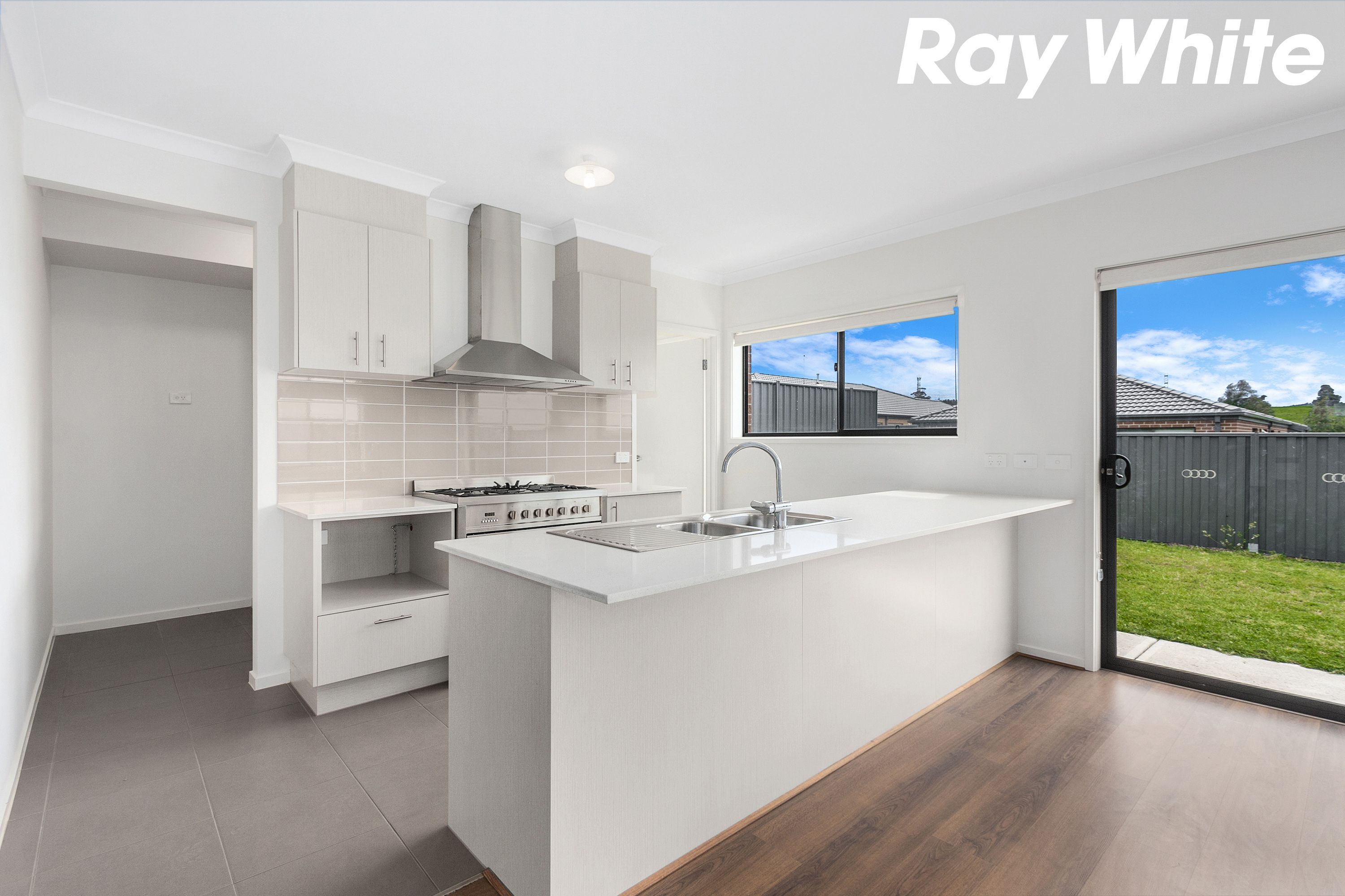 6 Chelan Court, Pakenham, VIC 3810